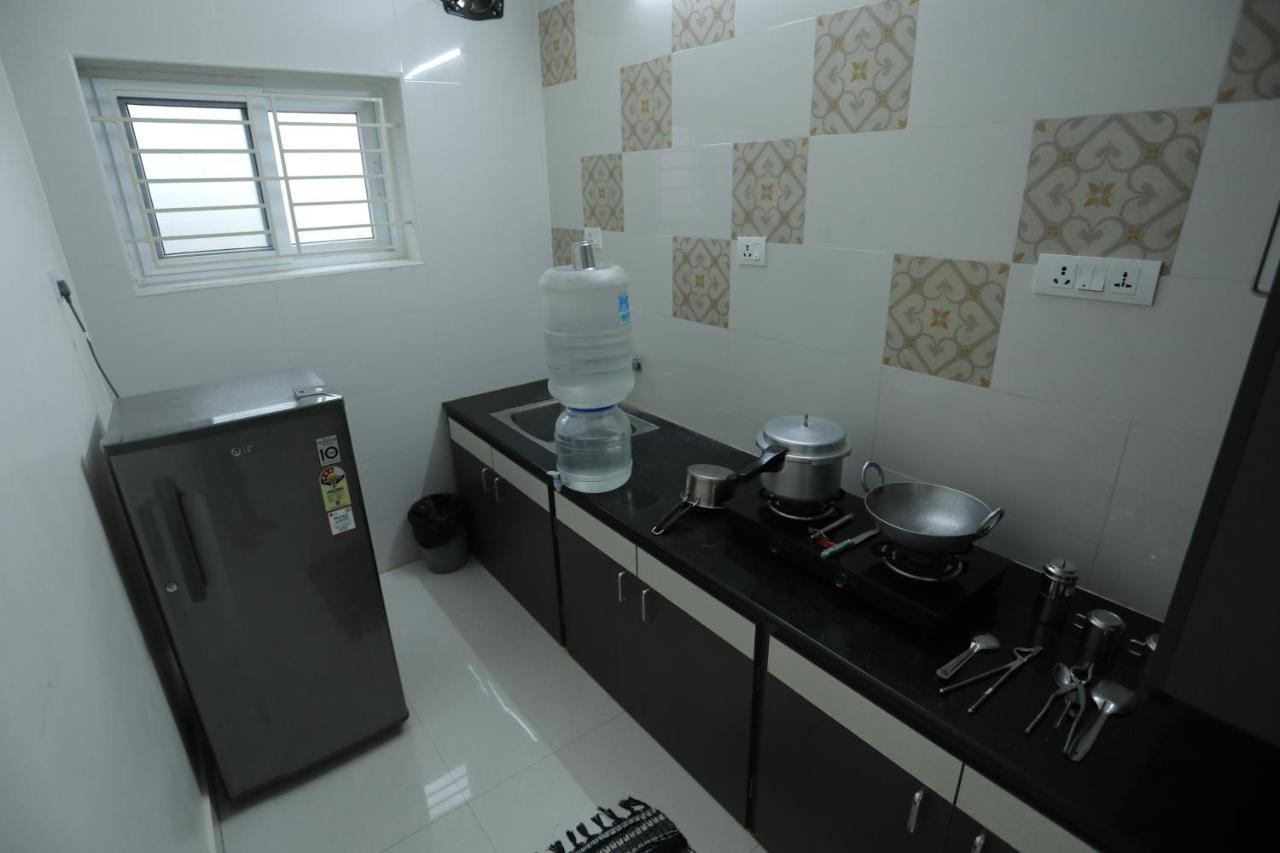 Готель Moonlight Residency Tiruchirappalli Екстер'єр фото