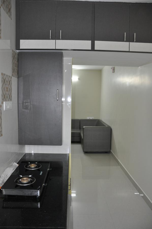 Готель Moonlight Residency Tiruchirappalli Екстер'єр фото
